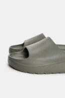 Pull&Bear Rubberized chunky slide Khaki